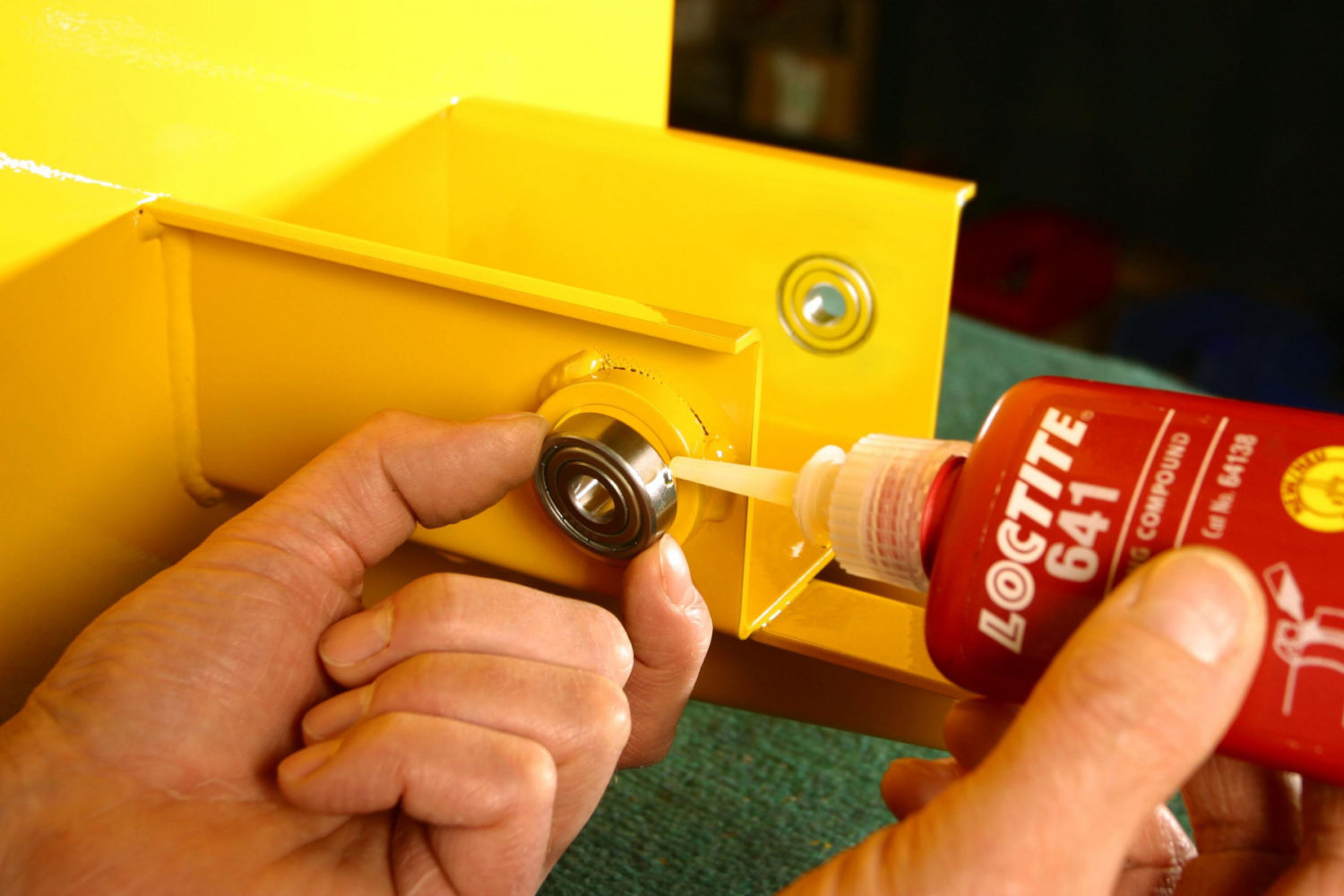 Loctite 641 Retaining Compound, 250ml